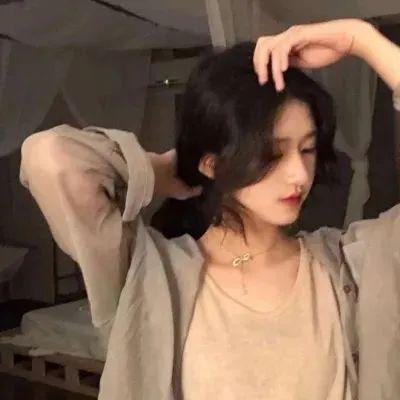 五个扑水的少年